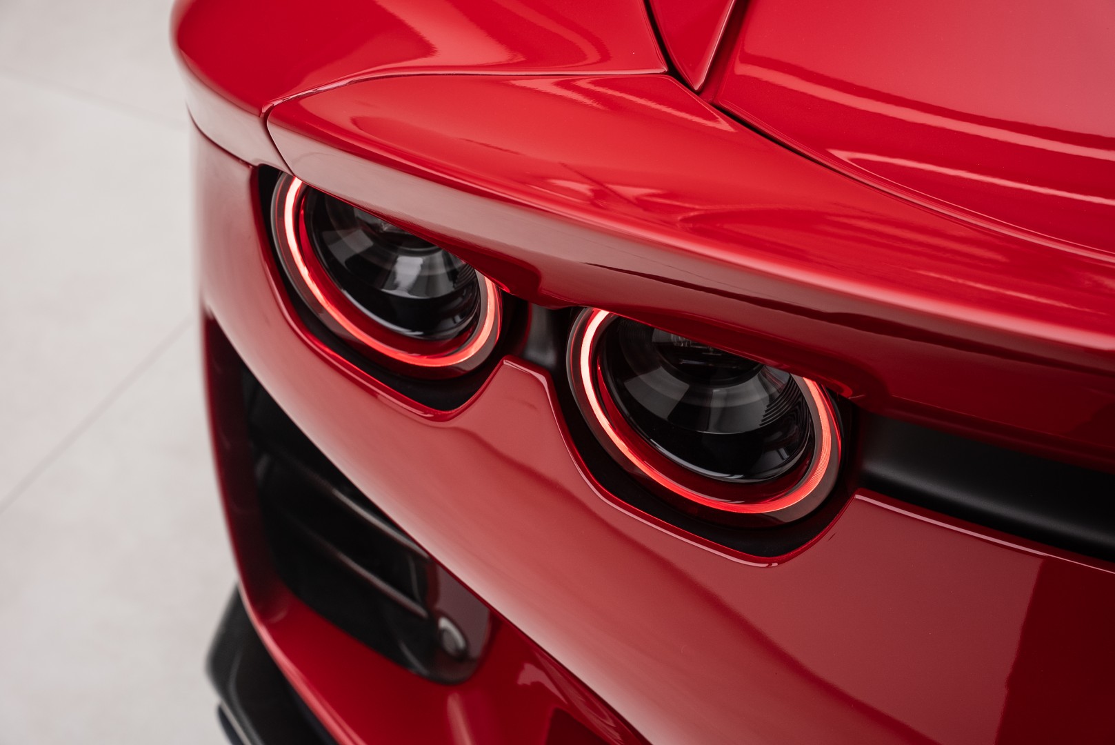 FERRARI 812 COMPETIZIONE APERTA